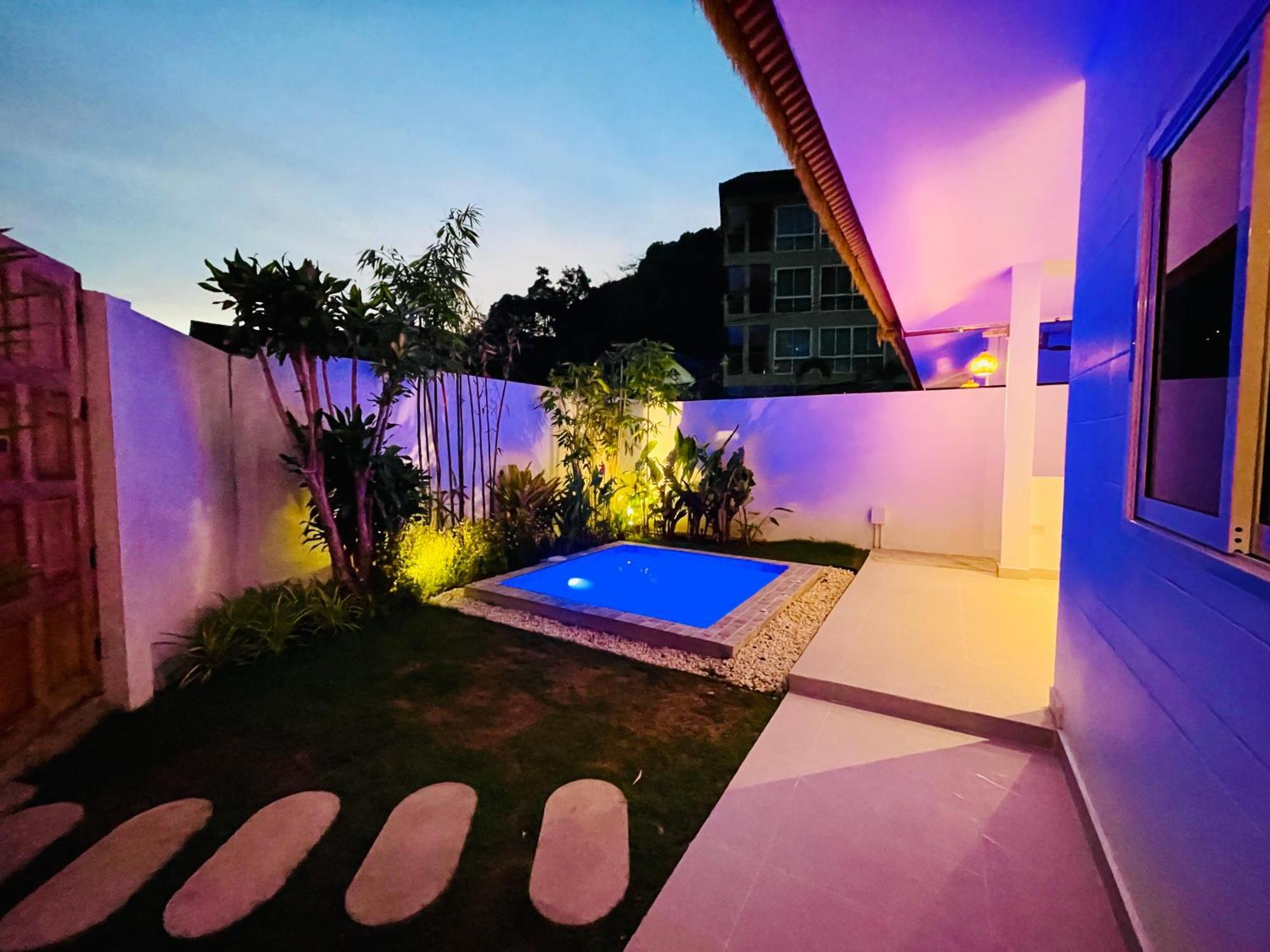 Baan Saint-Tropez Seaview Villas Kata Beach Exterior photo